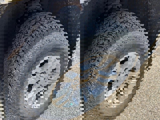 Used 2018 Chevrolet Silverado 1500 LT w/ All Star Edition image 10