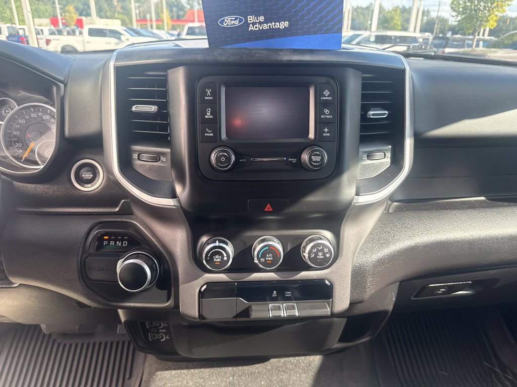 Used 2019 RAM 1500 Big Horn RWD image 24