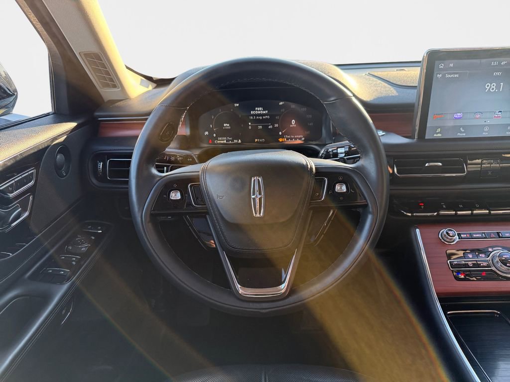 Used 2024 Lincoln Aviator Reserve image 7