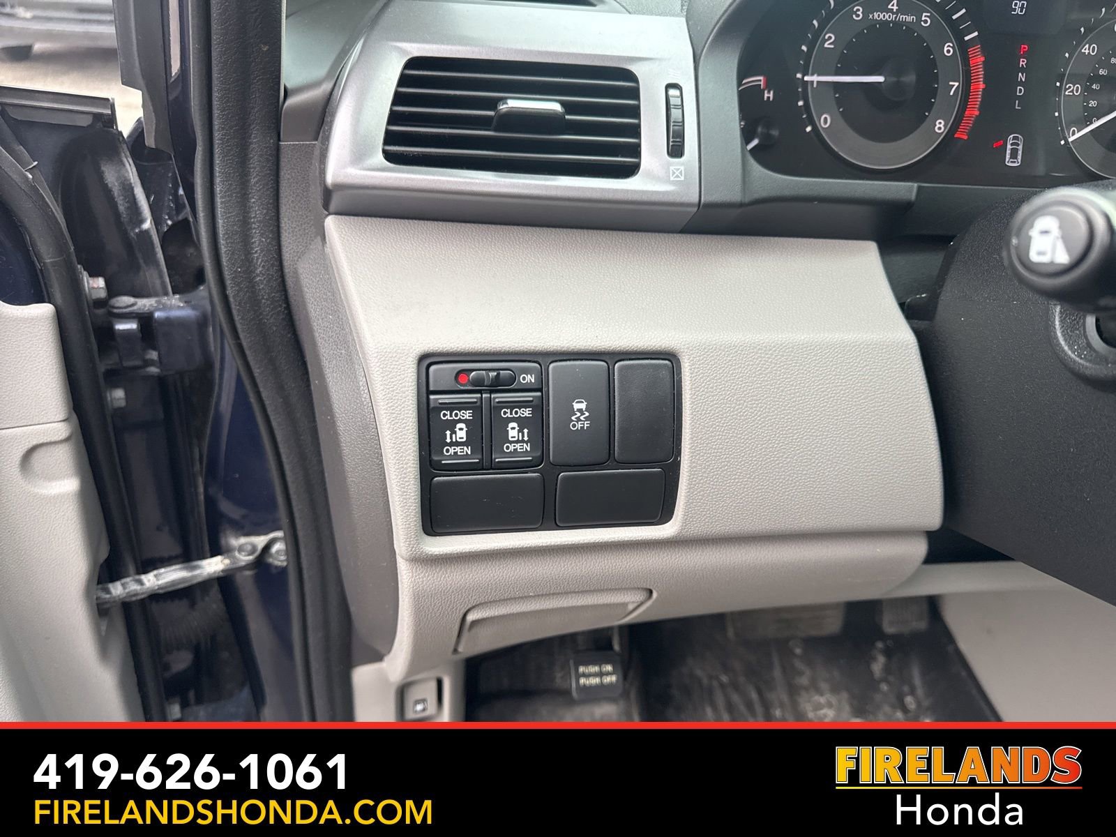 Used 2014 Honda Odyssey EX image 16