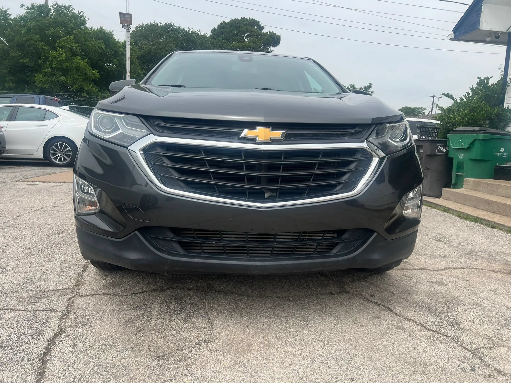 Used 2021 Chevrolet Equinox LT FWD image 2