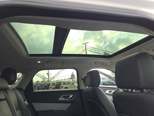 Used 2024 Land Rover Range Rover Velar S image 41