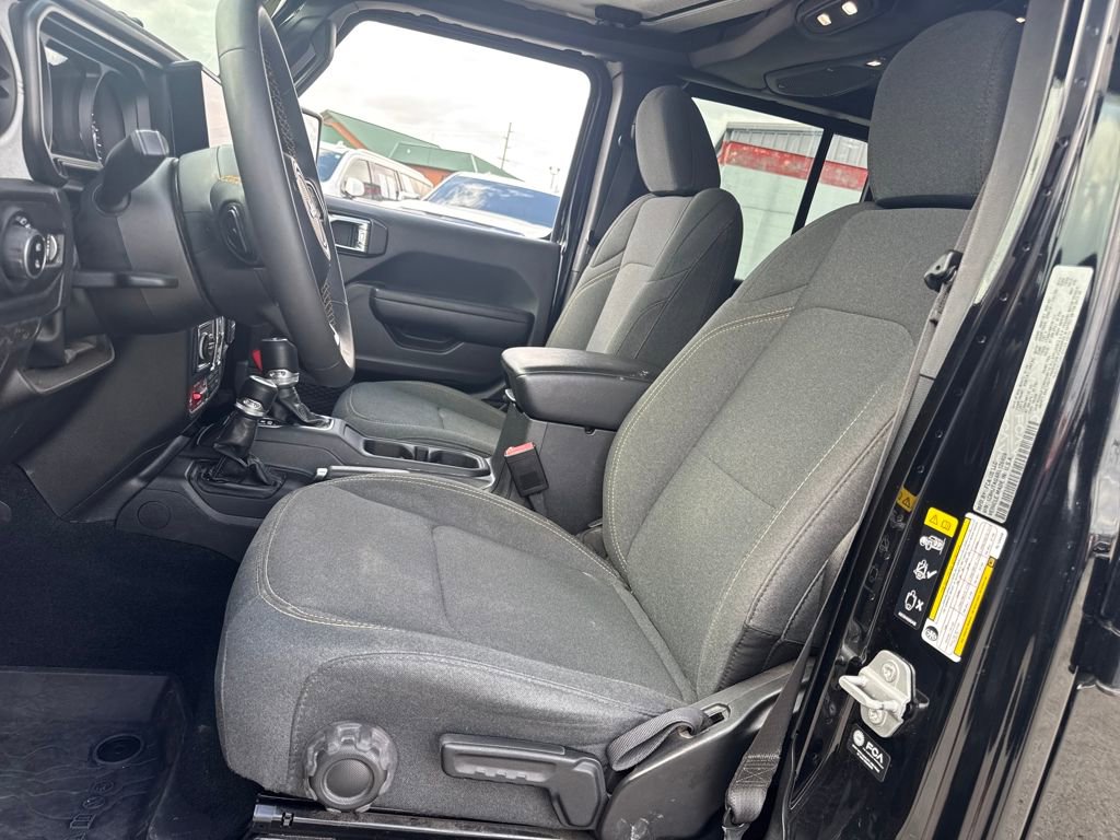 Used 2024 Jeep Gladiator Sport image 14