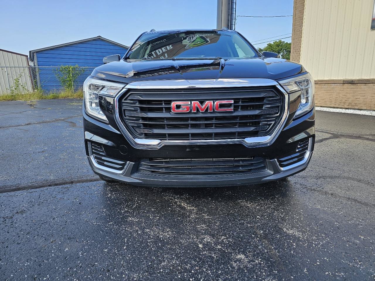 Used 2023 GMC Terrain SLE w/ Driver Convenience Package AWD/4WD image 28