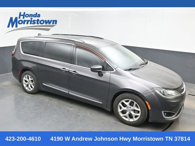 Used 2017 Chrysler Pacifica Touring-L Plus w/ Tire & Wheel Group