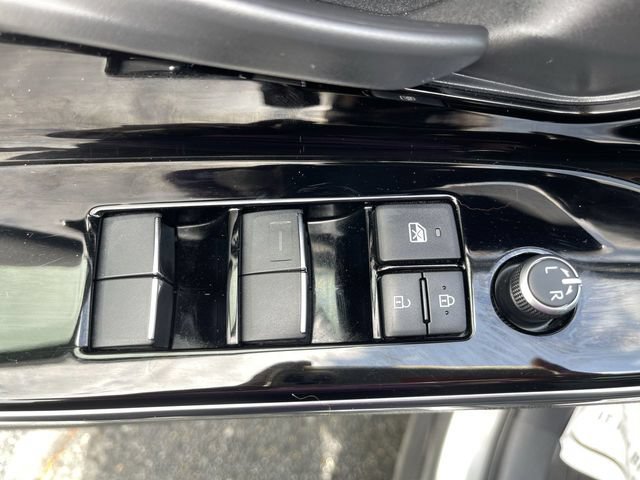Certified 2023 Toyota bZ4X AWD w/ Weather Package image 12