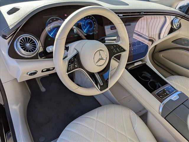 Certified 2022 Mercedes-Benz EQS 580 4MATIC Sedan image 10