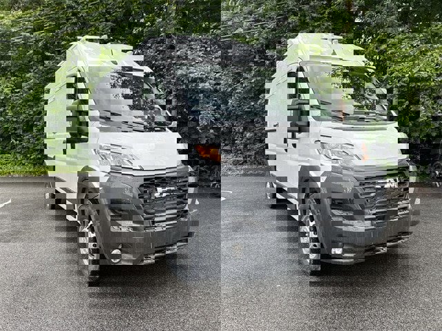 New 2025 RAM ProMaster 3500 w/ Premium Convenience Group image 2