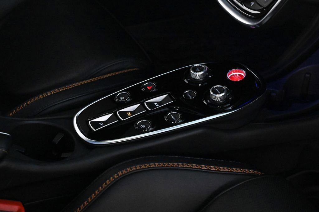 Used 2023 McLaren GT RWD image 20