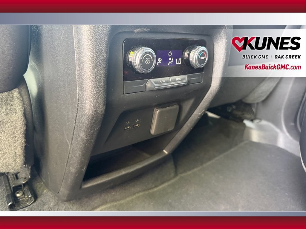 Used 2024 GMC Acadia Elevation AWD/4WD image 35