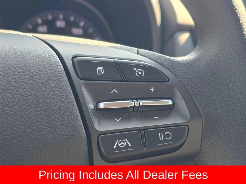 Used 2023 Hyundai Kona SE AWD/4WD image 8