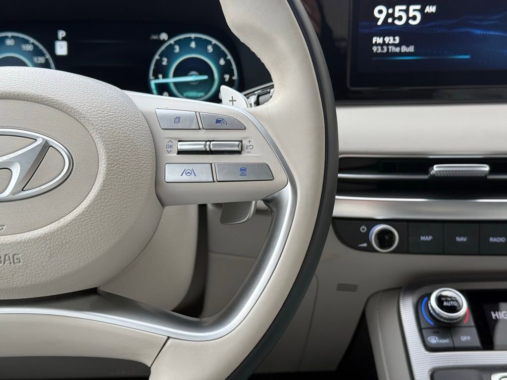 Used 2024 Hyundai Palisade Calligraphy image 11