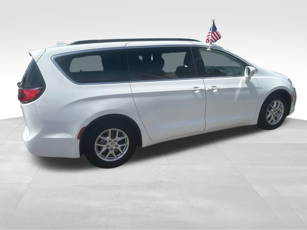 Used 2022 Chrysler Pacifica Touring-L FWD image 26