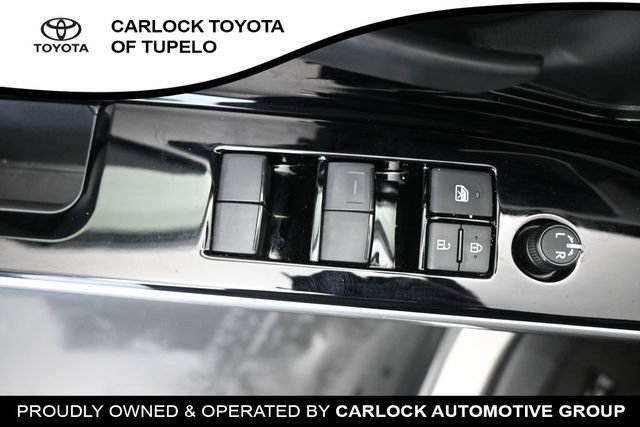 Used 2025 Toyota bZ4X FWD image 28