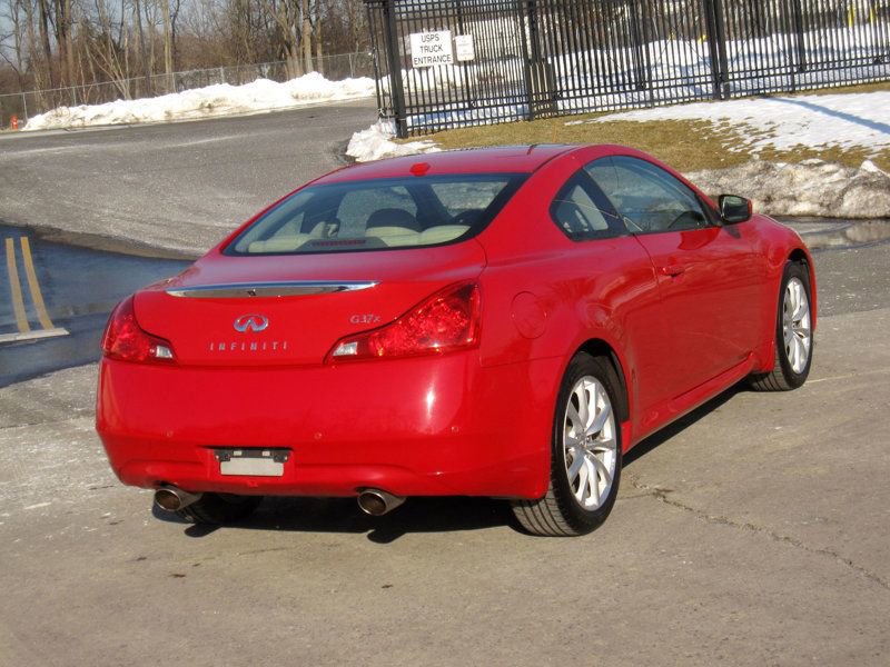 Used 2011 INFINITI G37 x Coupe w/ Premium Pkg image 12