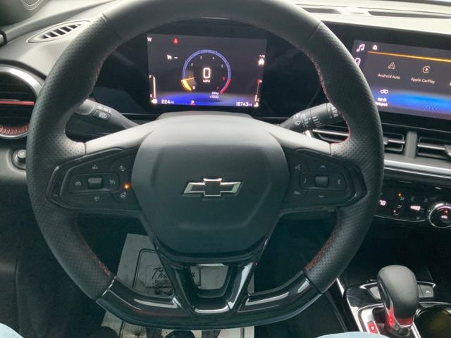 Certified 2024 Chevrolet Trax RS w/ Sunroof Package image 19