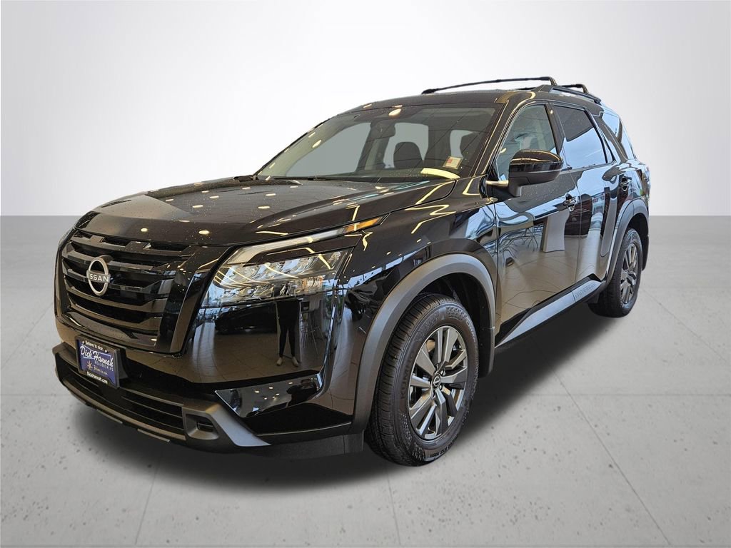 New 2025 Nissan Pathfinder SV w/ Black Appearance Package AWD/4WD image 2