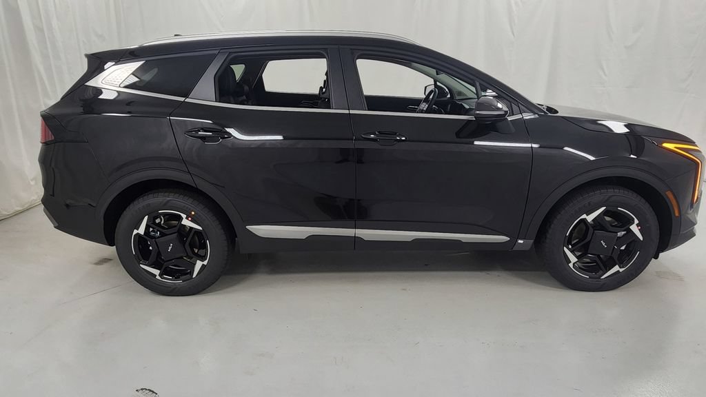 New 2027 Kia Sportage EX AWD/4WD image 2