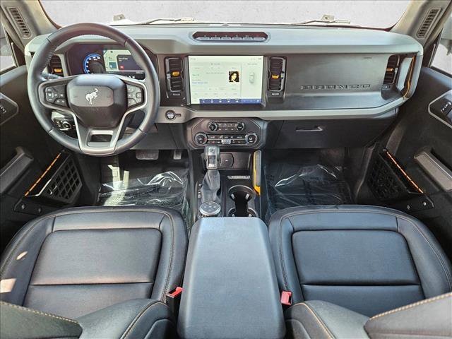 Used 2023 Ford Bronco Badlands image 17