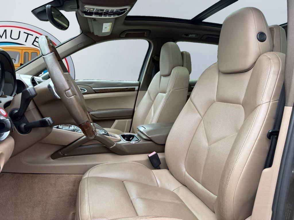 Used 2012 Porsche Cayenne S AWD/4WD image 26