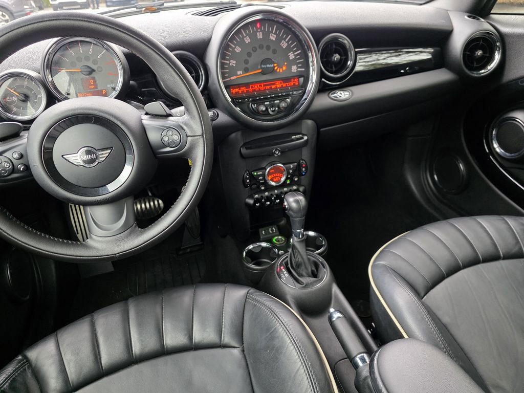 Used 2015 MINI Cooper S image 13