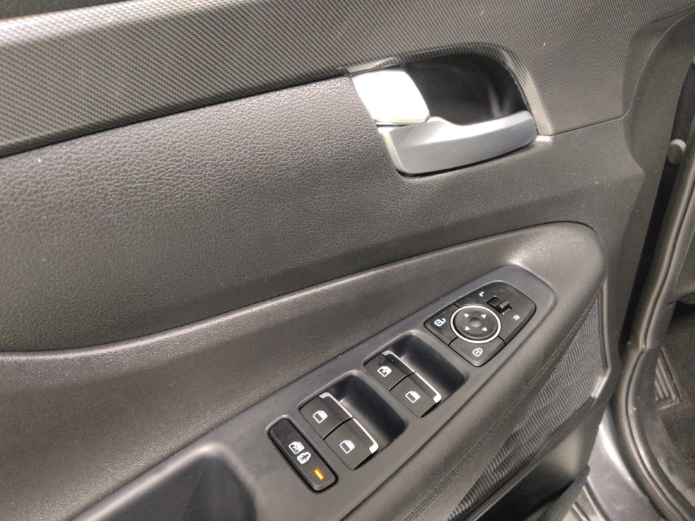 Used 2023 Hyundai Santa Fe SE AWD/4WD image 27