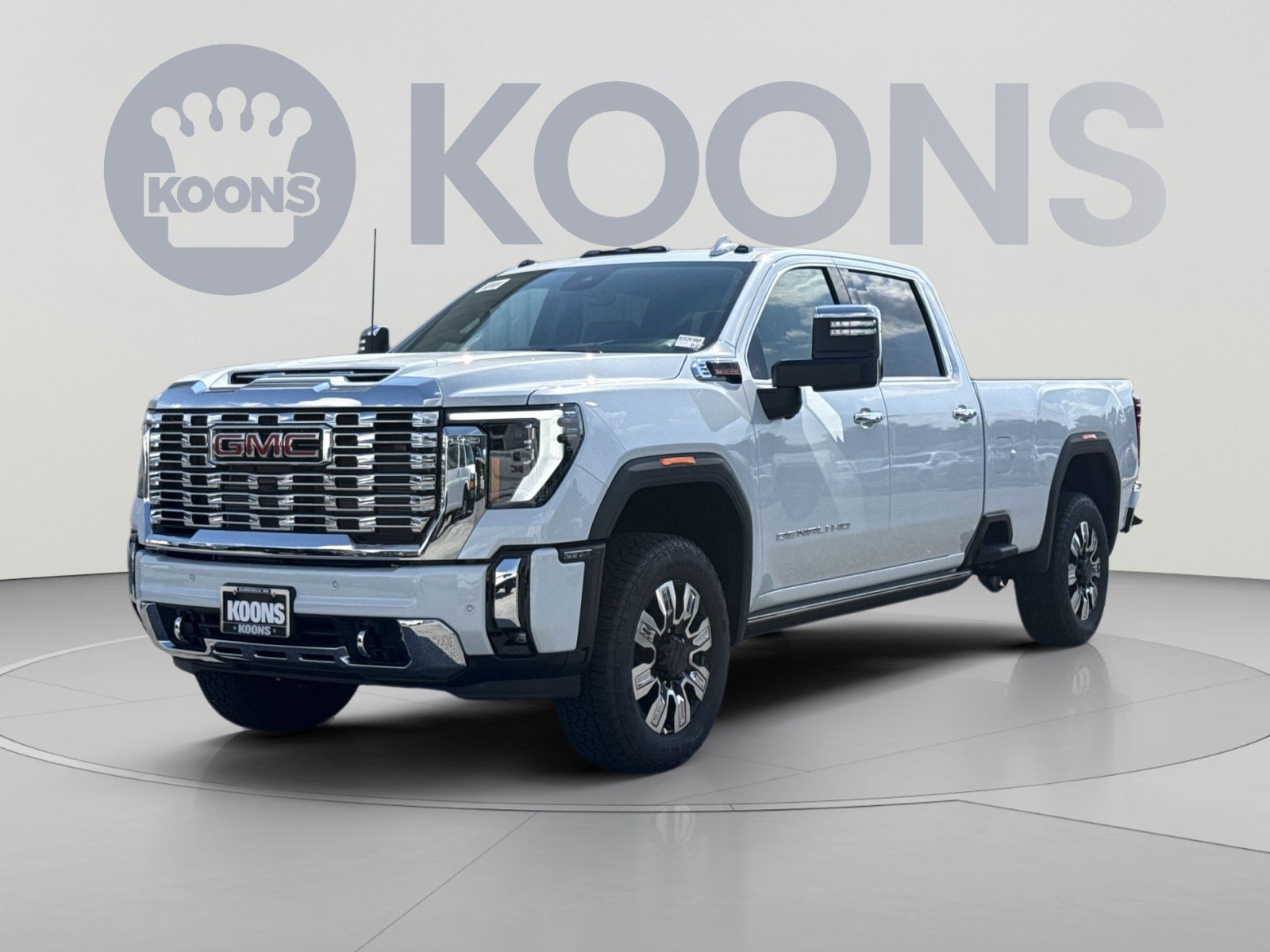 New 2026 GMC Sierra 3500 Denali w/ Denali Reserve Package AWD/4WD image 1