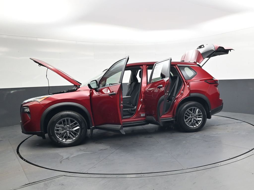 Certified 2026 Nissan Rogue S image 43