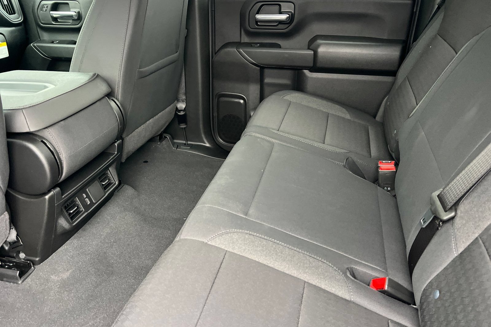 New 2026 Chevrolet Silverado 2500 Custom w/ Custom Value Package AWD/4WD image 9