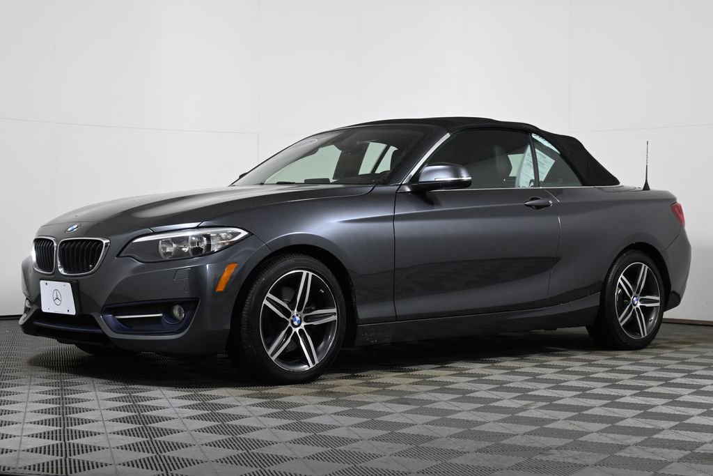 Used 2017 BMW 230i xDrive Convertible image 5