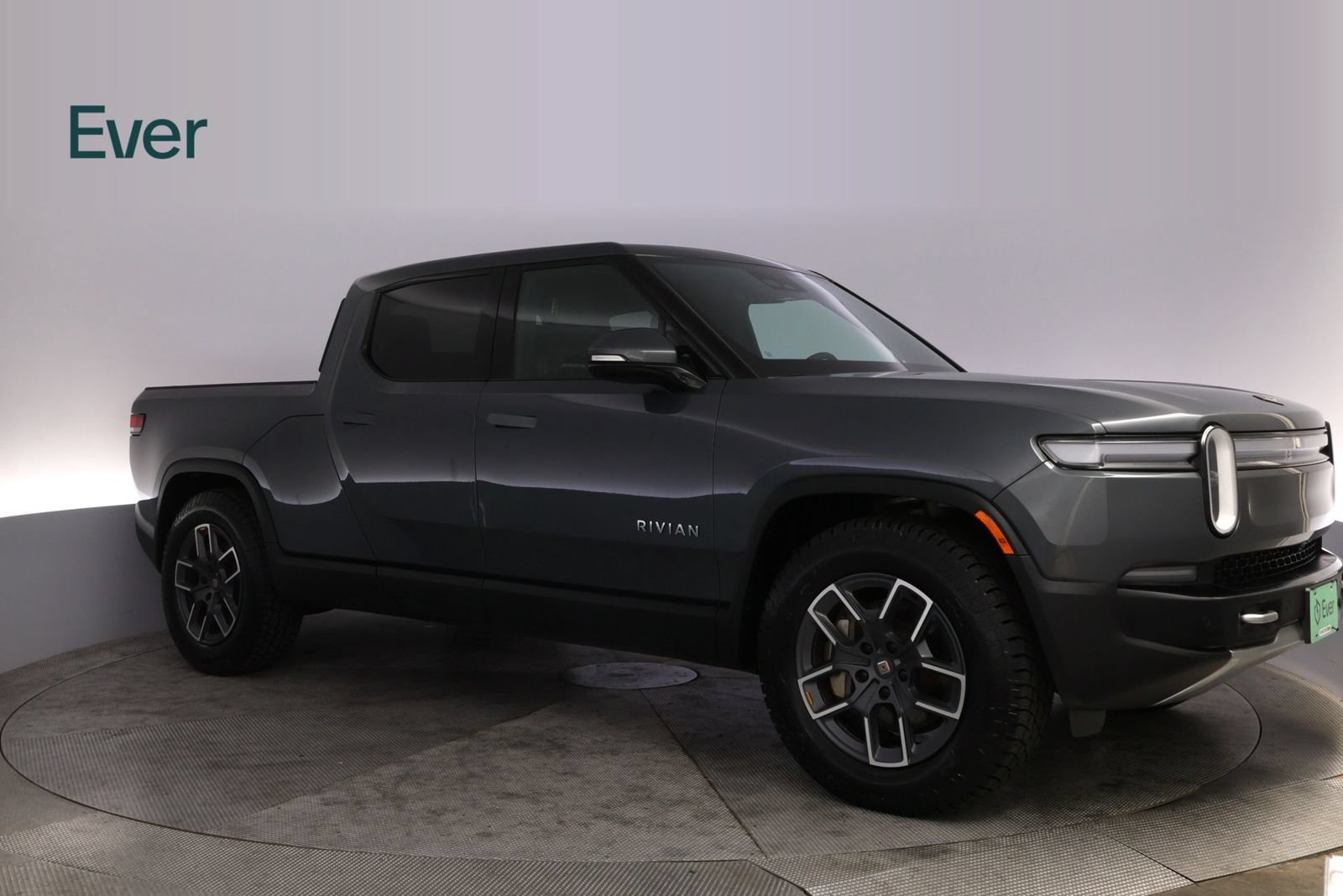 Used 2025 Rivian R1T Adventure Dual AWD/4WD image 14