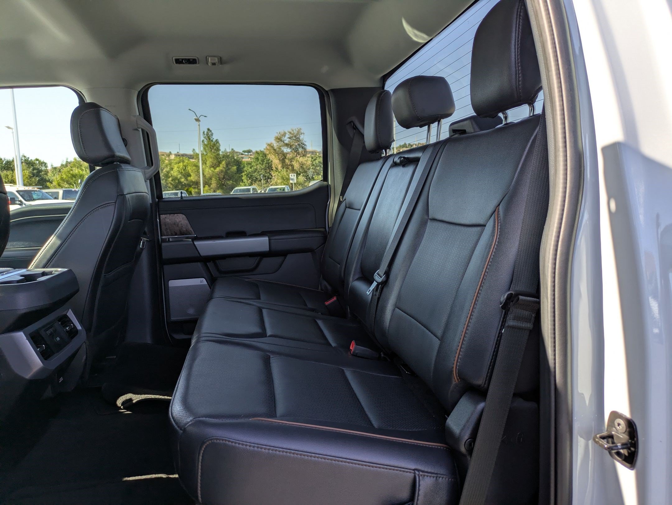 Certified 2025 Ford F250 Lariat AWD/4WD image 29