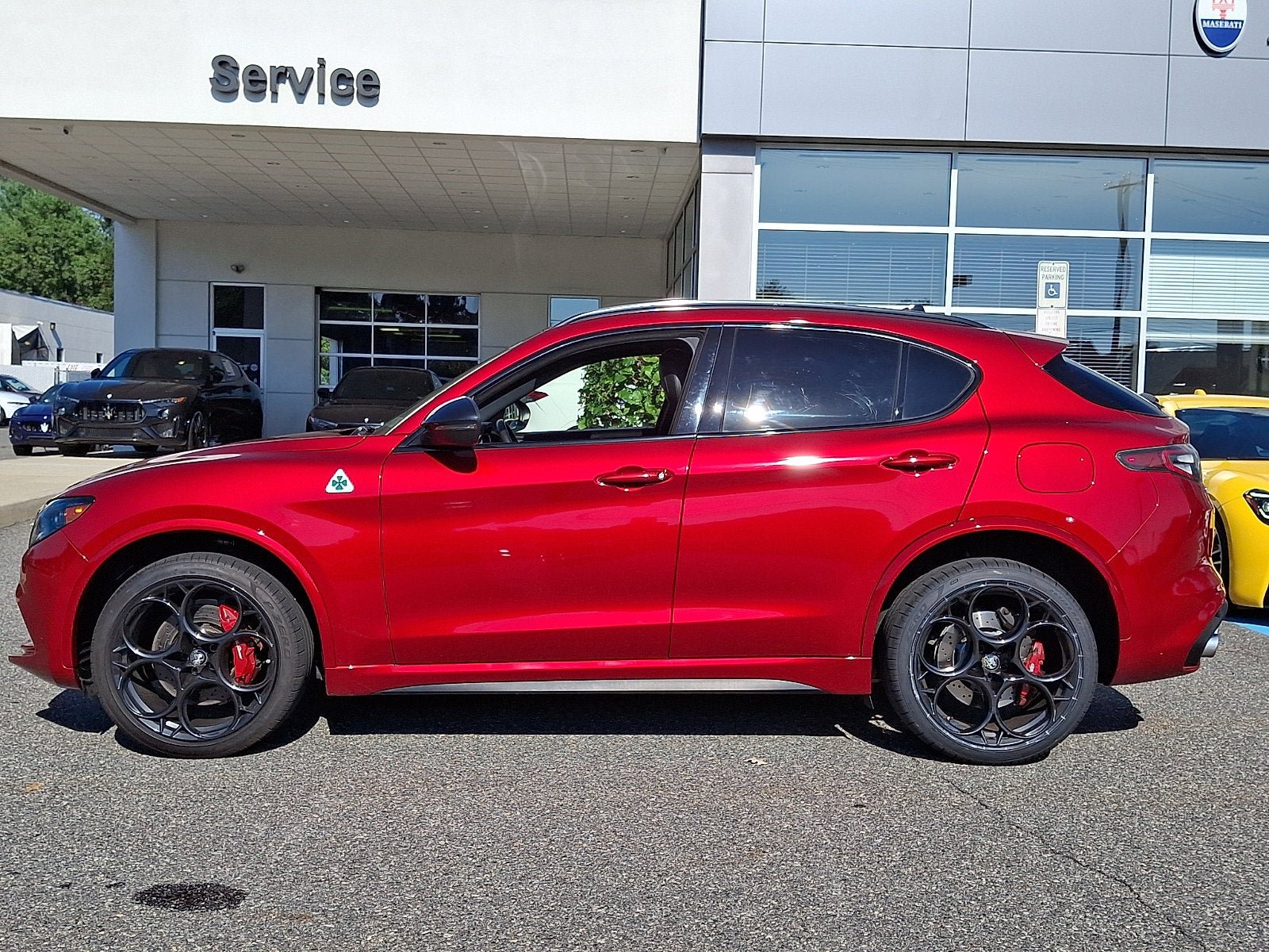 Used 2024 Alfa Romeo Stelvio Quadrifoglio AWD/4WD image 7