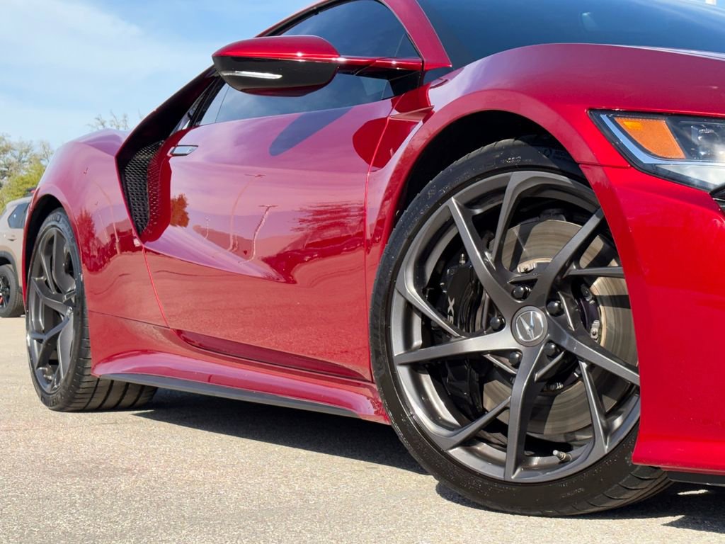 Used 2019 Acura NSX image 2