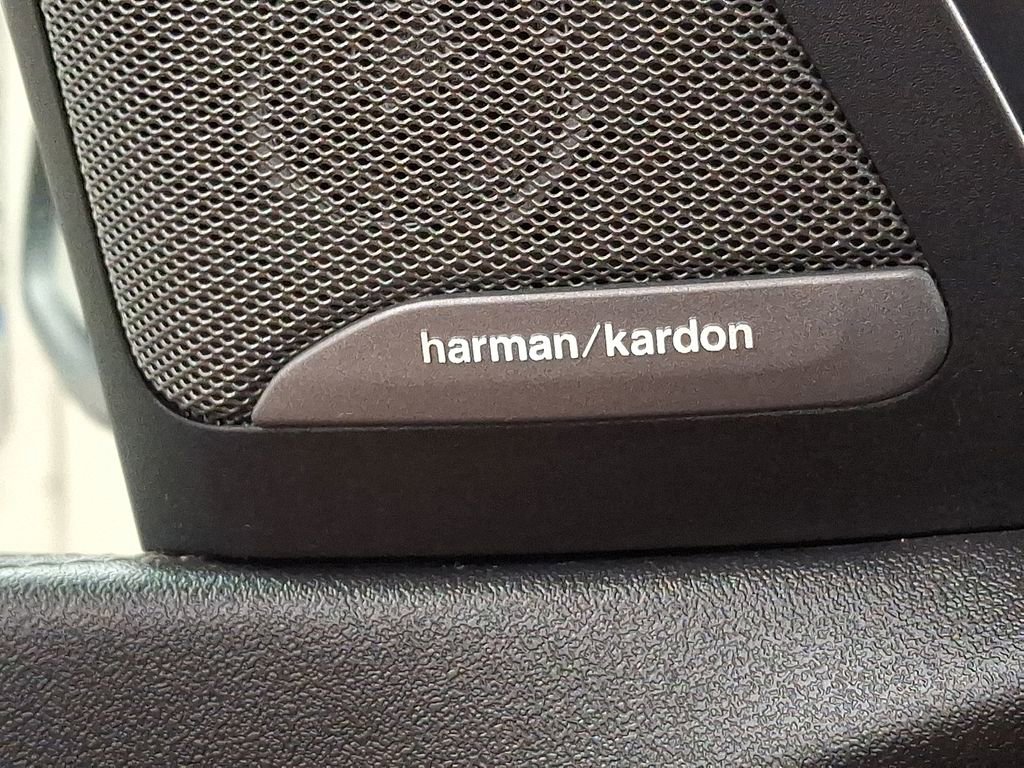 Certified 2023 BMW X7 xDrive40i w/ Executive Package image 24