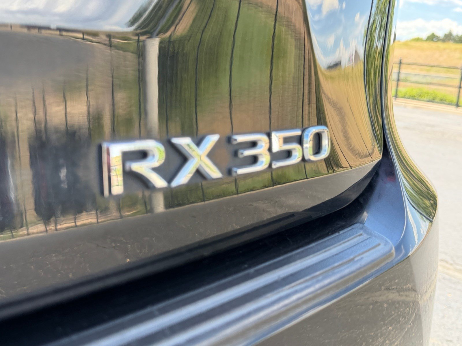 Used 2019 Lexus RX 350 FWD w/ Accessory Package image 23