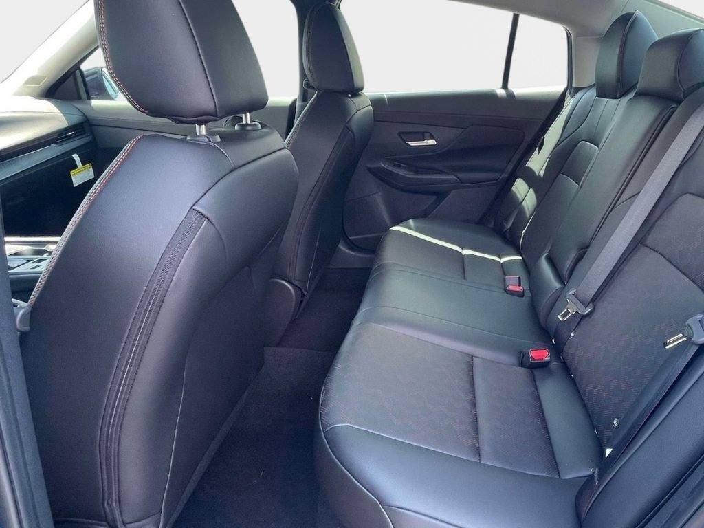 New 2026 Nissan Sentra SR w/ SR Premium Package FWD image 11