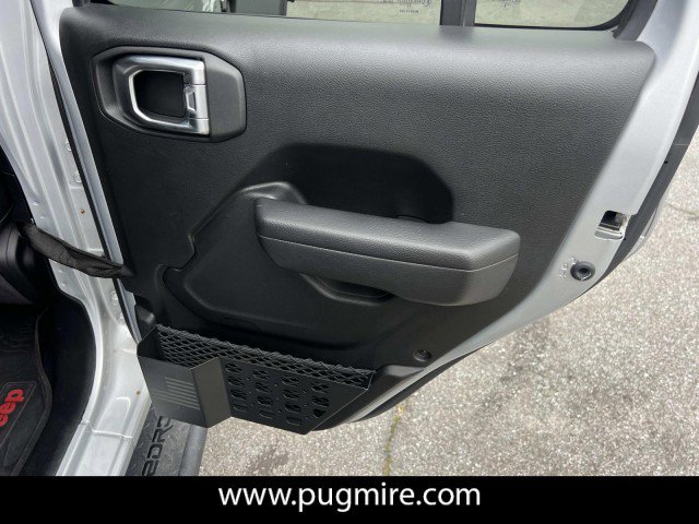 Used 2023 Jeep Wrangler Unlimited Rubicon w/ LED Lighting Group image 16