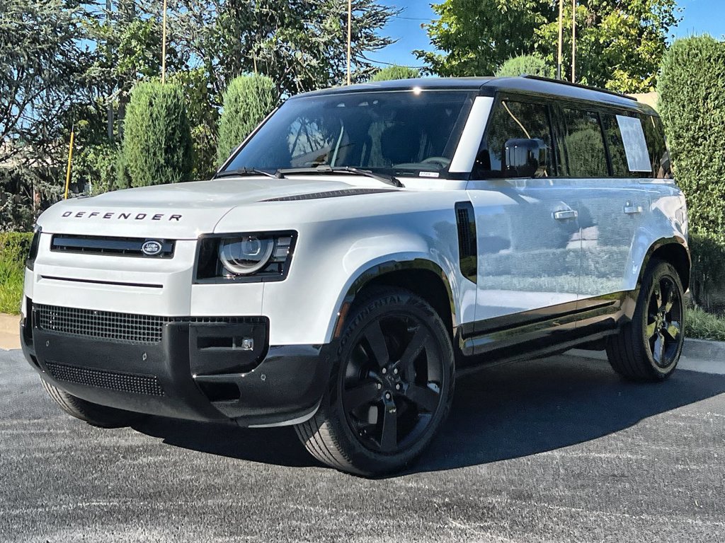 New 2026 Land Rover Defender 110 X-Dynamic SE AWD/4WD image 1