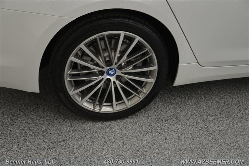Used 2018 BMW 530e RWD image 48