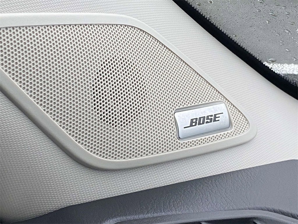 Used 2024 Nissan Pathfinder Platinum w/ Cargo Package image 30