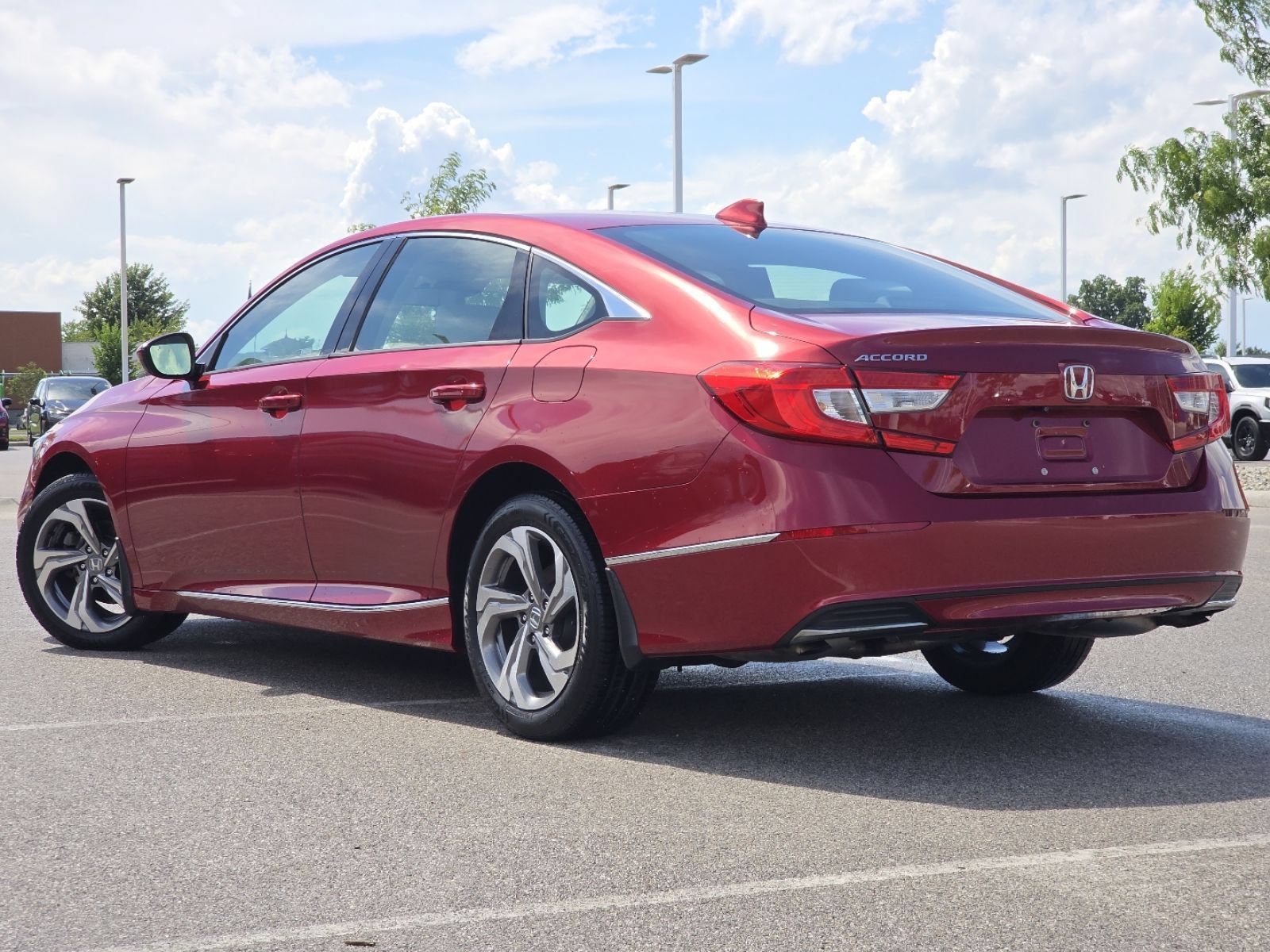 Used 2018 Honda Accord EX image 14