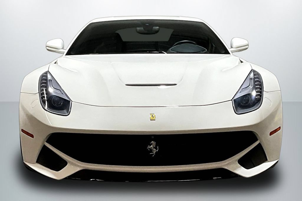 Used 2016 Ferrari F12 Berlinetta RWD image 2