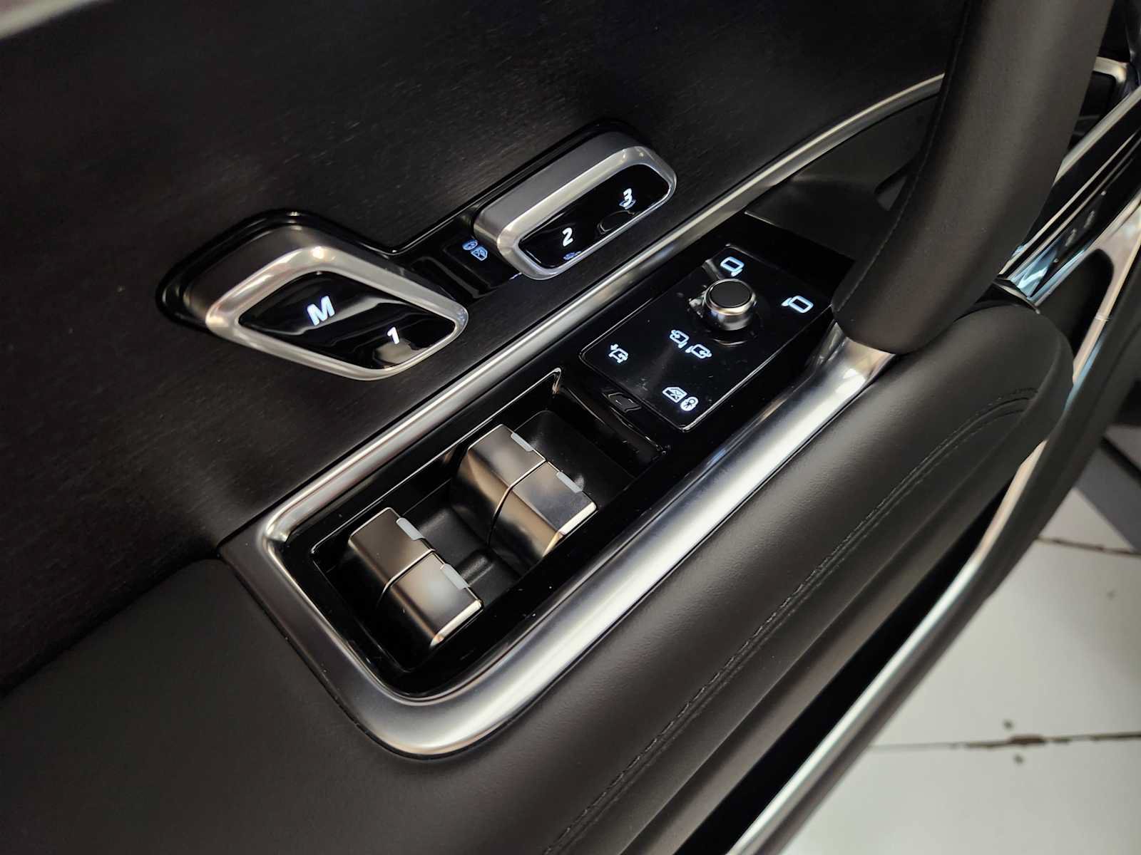 New 2027 Land Rover Range Rover SE AWD/4WD image 21