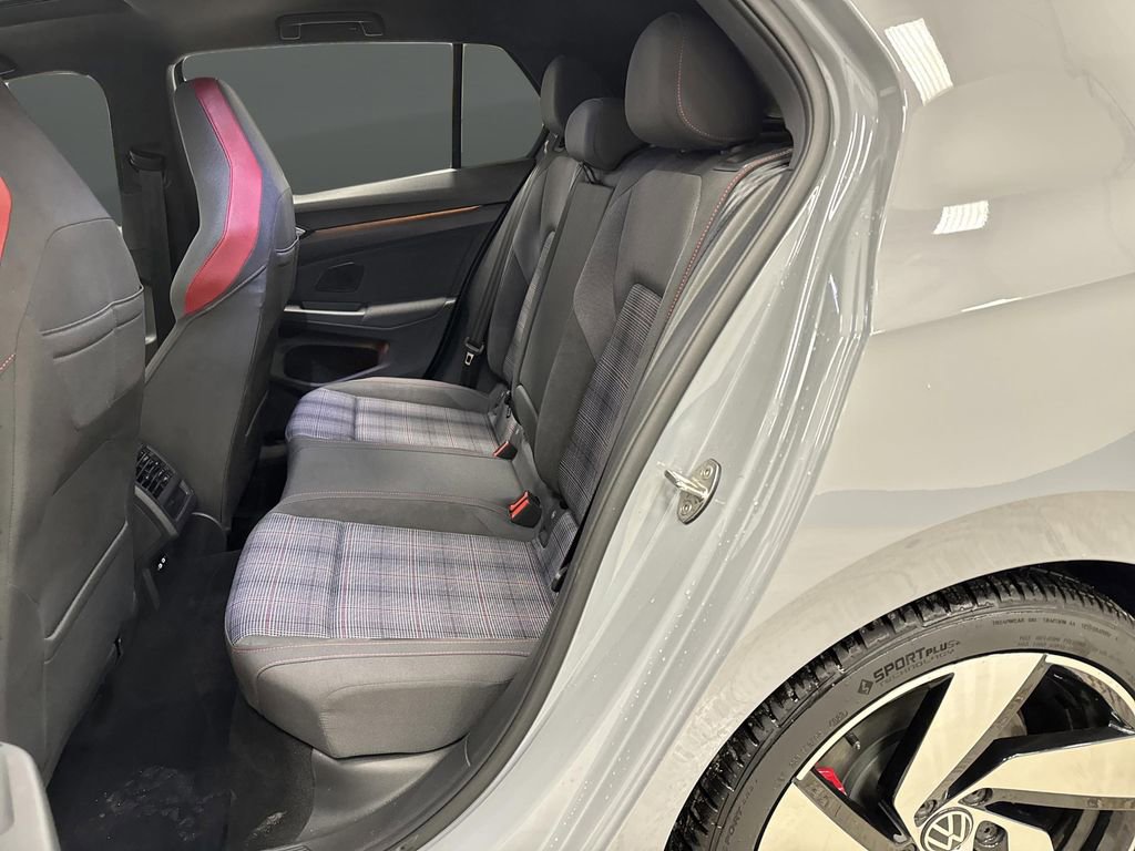 Used 2022 Volkswagen GTI SE image 29