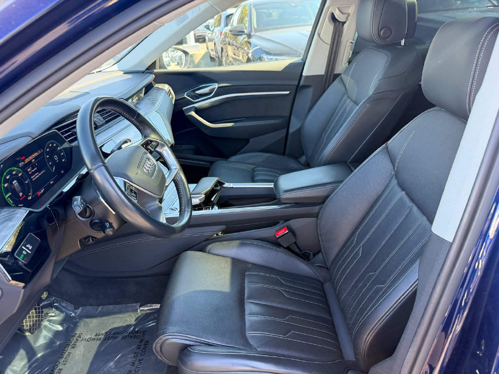 Used 2021 Audi e-tron Prestige AWD/4WD image 11