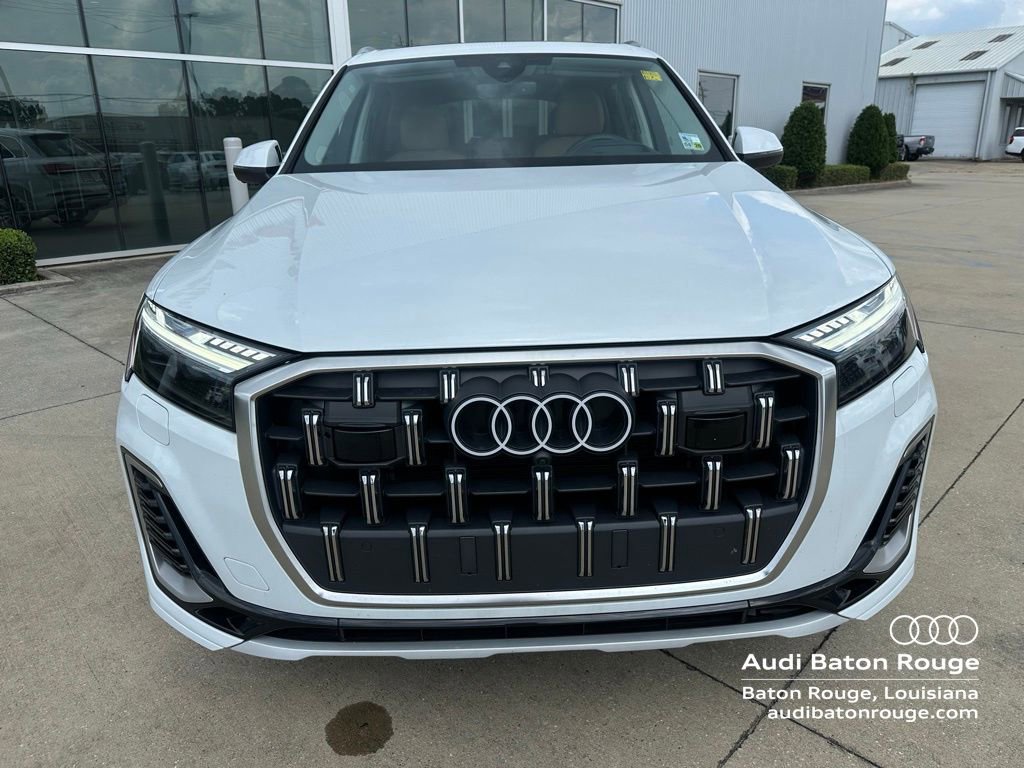 Used 2025 Audi Q7 3.0T Prestige image 2