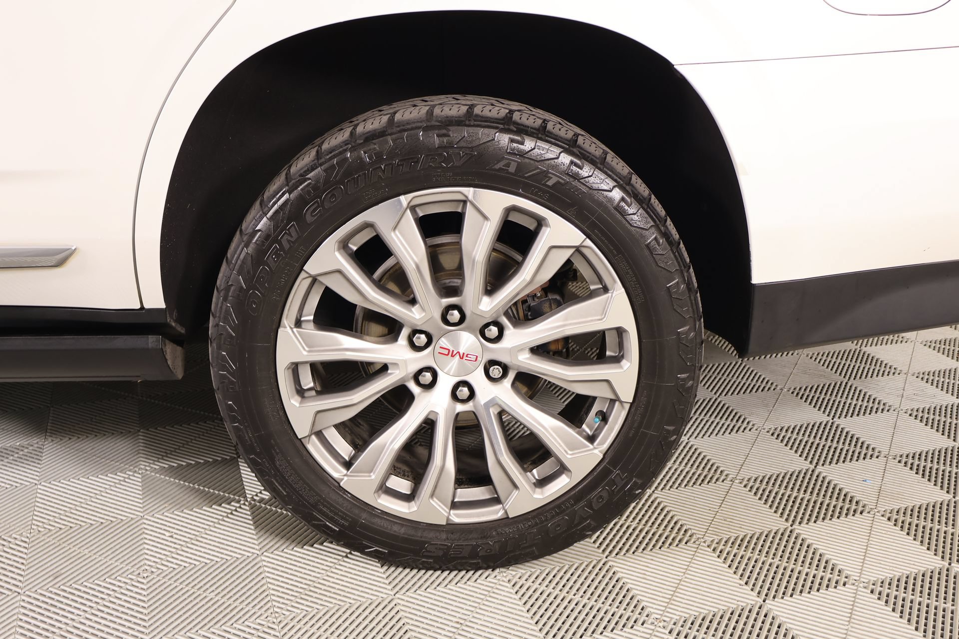 Used 2022 GMC Yukon Denali AWD/4WD image 20