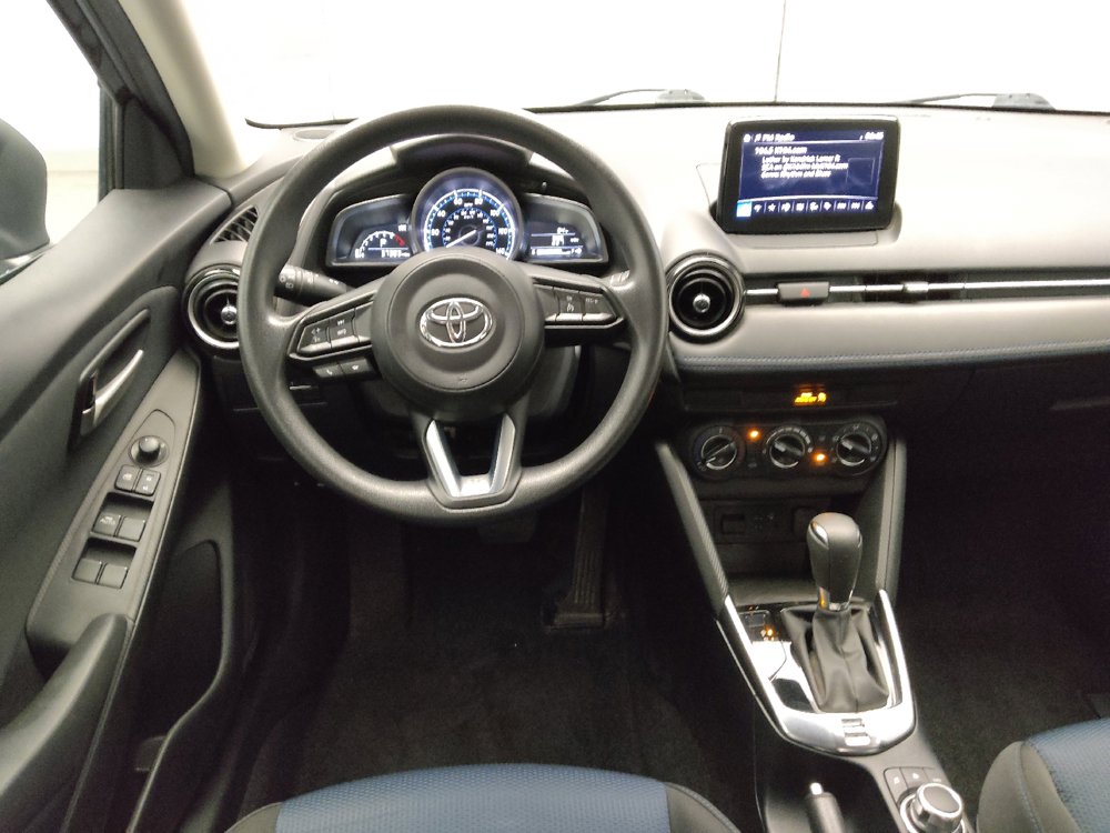 Used 2020 Toyota Yaris LE FWD image 22