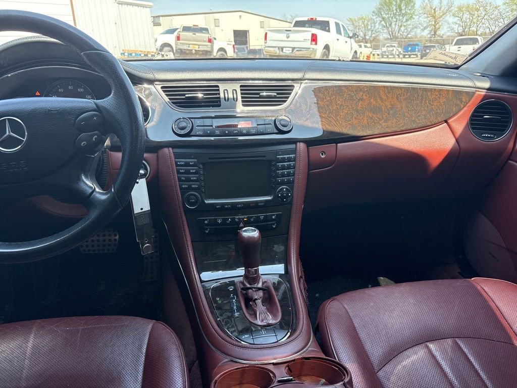 Used 2008 Mercedes-Benz CLS 550 image 13